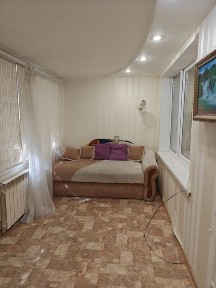 Продам великогабаритну 2-кімнатну квартиру 54 м² з автономним опаленням