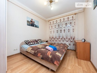 Здам подобово 3к квартиру на вул. Флоренції 12А, кв. 78 • ID 34559097