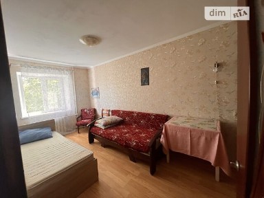 Здам подобово 2к квартиру на вул. Спортивна 8 • ID 34452986