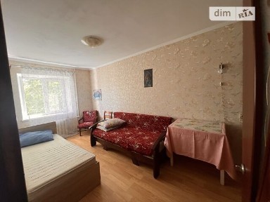 Здам подобово 2к квартиру на вул. Спортивна 8 • ID 34452986