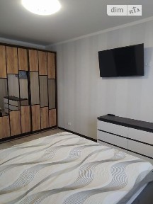Здам подобово 1к квартиру на мас. Радужний 15/4 • ID 34209858