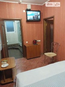 Здам подобово 1к квартиру на вул. Кишинівська 3 • ID 33374642