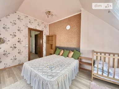 Здам подобово 2к квартиру на вул. Середньофонтанська 19Б • ID 33126504