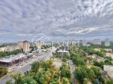 53 кв. м Берестейський просп, метро Житомирська 2хв