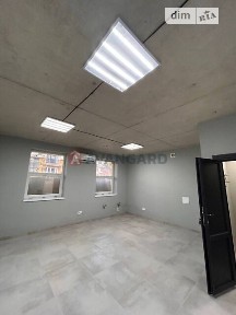 Продаж спеціального приміщення на вул. Центральна, площа 71.2 кв. м • ID 34121620