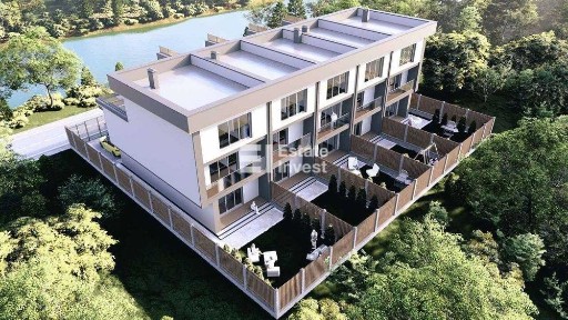 Продаж танхаусу на Осокорках - 500 м до метро, вихід до озера та панорамний вид на місто!