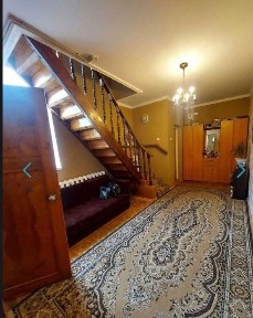 Продам двоповерховий будинок в Краснопіллі.