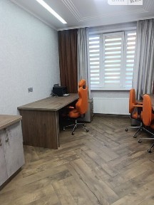 Продаж офісного приміщення 36.4 кв. м. на 1 поверсі на вул. Канатна, багатоповерхова будівля • ID 34825580