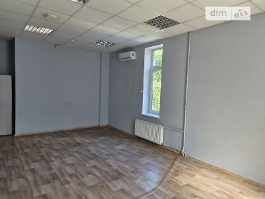 Оренда офісного приміщення на вул. Лазаря Глоби 7, приміщень -, поверх - 3 • ID 34471916