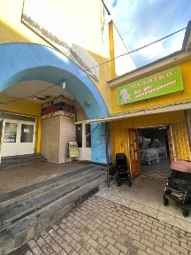 Приміщення магазин склад 2 поверхи продаж/оренда