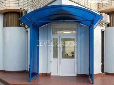 Продаж комерційного приміщення на вул. Ушинського 25А, площа 587 кв. м • ID 34826533