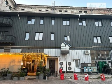 Продаж комерційного приміщення на вул. Героїв УПА 73, площа 850 кв. м • ID 34824996