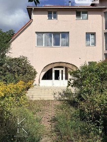Продаж 4 поверхового будинку з ділянкою на 21 сотку, 680 кв. м, 16 кімнат, на пров. Дубівський 18 • ID 34825563