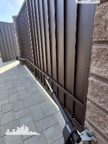 Продаж 1 поверхового будинку з ділянкою на 4 сотки, 112 кв. м, 3 кімнати, на вул. Чеська • ID 34825223