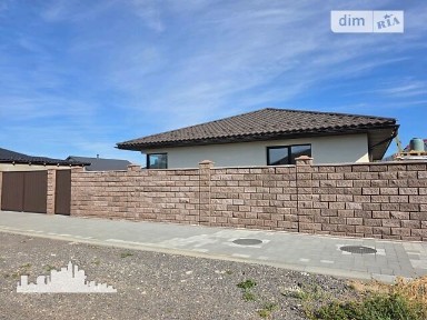Продаж 1 поверхового будинку 112 кв. м, 3 кімнати, на вул. Чеська 111 • ID 34825167