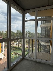 • Велика 1-кімнатна квартира 60,5 м² у ЖК «На Прорізній-1»