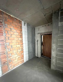 Продаж просторої 3-кімнатної квартири 80 м² з великою кухнею - ідеальна для сім'ї!