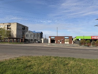 Продам комерческое помещение с работающим бизнесом АВТОМОЙКА