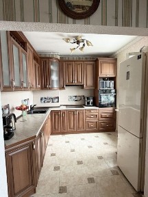 Продам 4-х ком квартиру 85 м кв Днепродорога/ Марсельская с Евроремонтом Гос. Программы