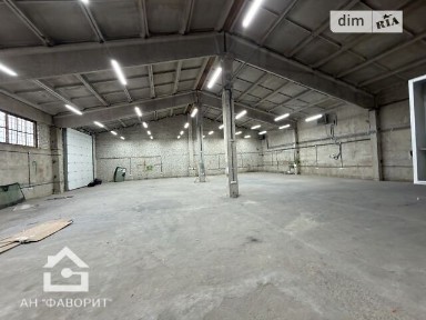 Здається комерційне приміщення на вул. Лезнівська, площа 420 кв. м • ID 34511892