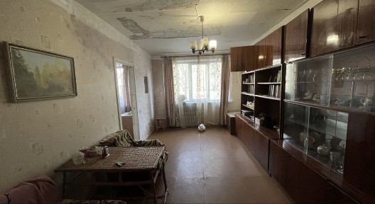 Продаж 4-кімнатної квартира біля метро Студентська