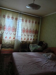 Продам 2-х кімнатну квартиру м-н 4-66 5/5