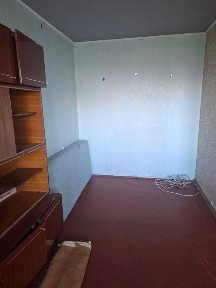 продам 1-к. квартиру, Рогань, ул. 92Бригады (бывшая Грицевца)