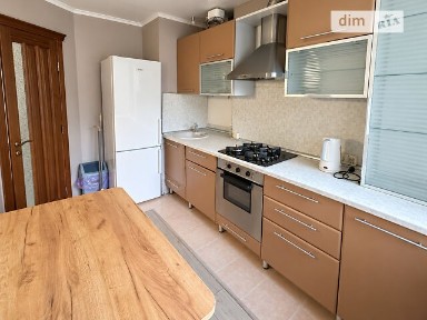 Продаж 2к квартири 44 кв. м на вул. Героїв Крут • ID 34829073