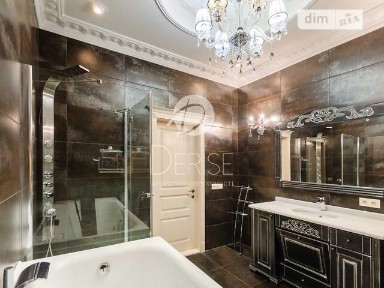 Продаж 3к квартири 125 кв. м на вул. Старонаводницька 13 • ID 34828961