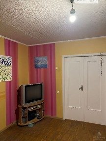 Шовкуненка вулиця, мікрорайон Солом'янка, район Солом'янський, Київ, вул. Шовкуненка 3 • ID 34827196