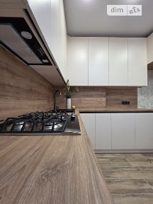 Продаж 1к квартири 32 кв. м на вул. Гідності 6 • ID 34827555