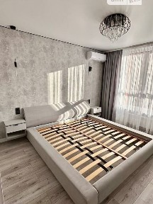 Продаж квартири р-он Дружба, вул. Тролейбусна