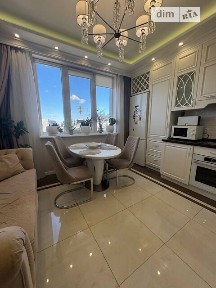 Продаж 2к квартири 75 кв. м на вул. Середньофонтанська 35, кв. 15 • ID 34827474