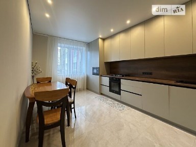 Продаж 3к квартири 81.3 кв. м на вул. Хмельницького Богдана 57Д • ID 34827286