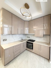 Продаж 2к квартири 87 кв. м на вул. Польова 65 • ID 34827287