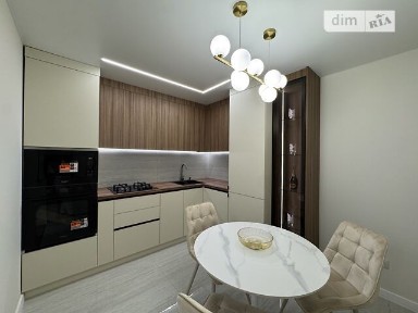 Продаж 2к квартири 57 кв. м на вул. Смакули 7 • ID 34827012