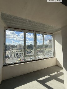 Продаж 1к квартири 39 кв. м на вул. Івана Кожедуба • ID 34826953