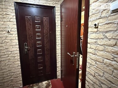 Продаж 2к квартири 47 кв. м на вул. Антонова Олега 22 • ID 34826353