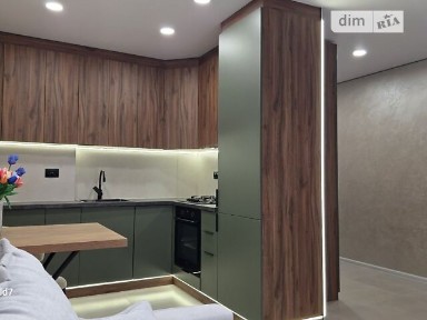 Продаж 3к квартири 58 кв. м на вул. Смакули 8 • ID 34826053
