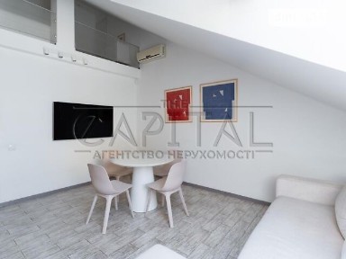 Продаж 1к квартири 45 кв. м на вул. Регенераторна 4 • ID 34826000