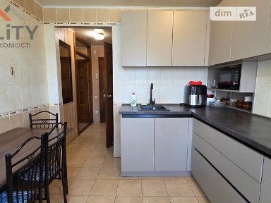 Продаж 3к квартири 69.4 кв. м на мас. Тополя-2 1, кв. 57 • ID 34825787