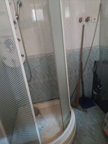 Двокімнатна в центрі район металургів