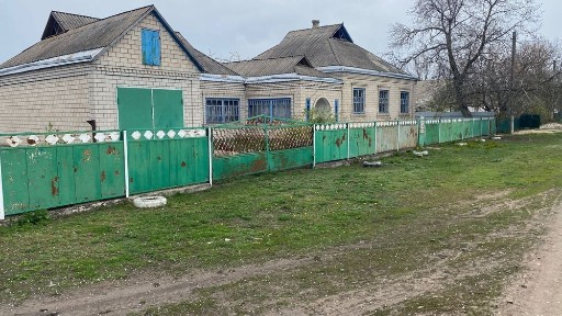 Продаю будинок с в Залізничне