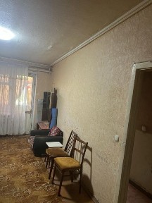 Продаю двухкомнатную квартиру на 17 квартале!