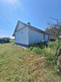 Продаж будинку в селі ! 20км до Рівного