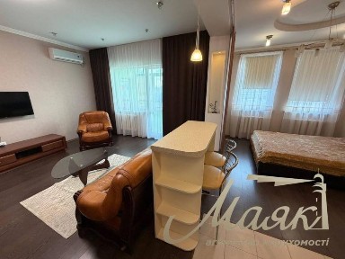 Оренда 1 кімнатної квартири в ЖК Botanic Towers, вул. Саксаганського 121, Світло є