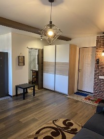 Здається 2-х. кв-ра ( студія) з дорогим ремонтом, вул. Покотила 5, р-н Колібріс
