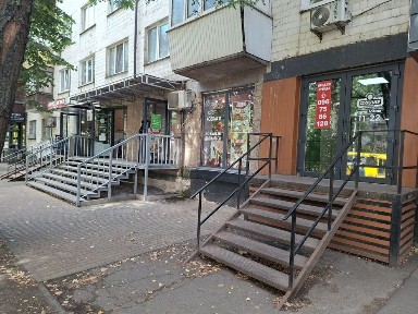 Аренда коммерческого фасадного помещения 43м. кв. Отрадный проспект 28. АТБ чез стенку.