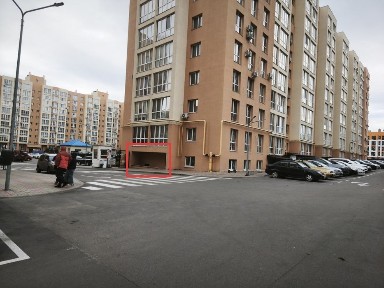 Оренда приміщення на в'їзді в ЖК