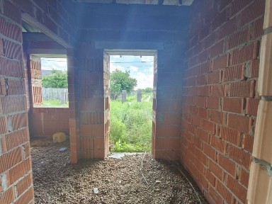 будинок 104м2, газ, ціна вказана за завершений
